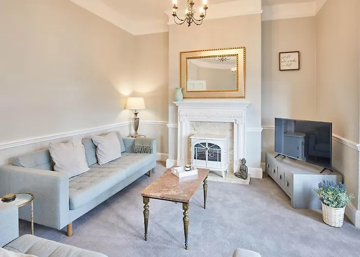 Host & - The Old Post Office *